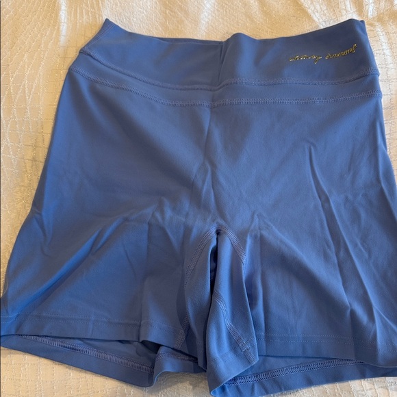 Gymshark Whitney Simmons Shorts - Picture 1 of 6